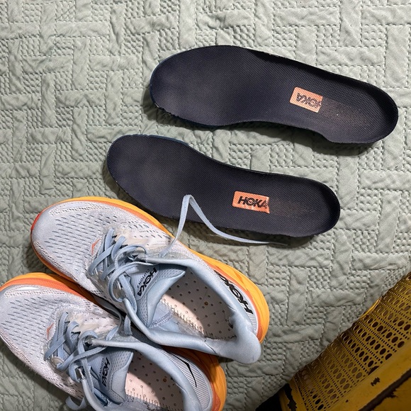 Hoka - Picture 15 of 16